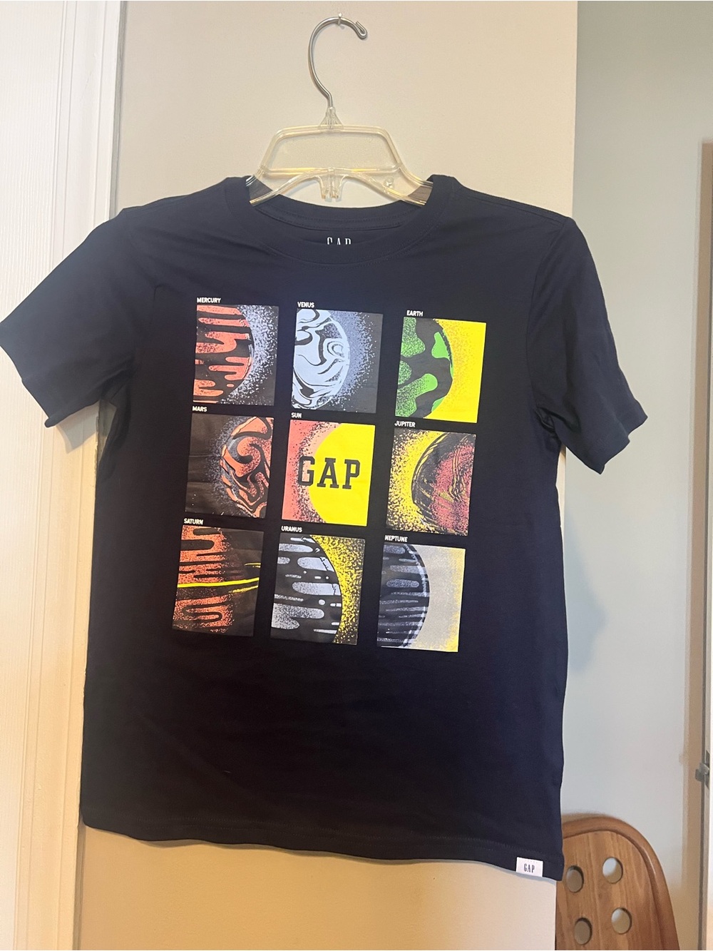 GAP kids Navy Graphic Planet T‑Shirt